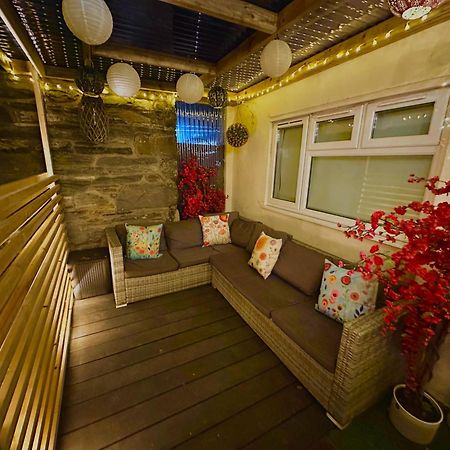 Zip Cottage Sleeps 2-3 Climb Snowdon Zip World Tanygrisiau Exteriör bild