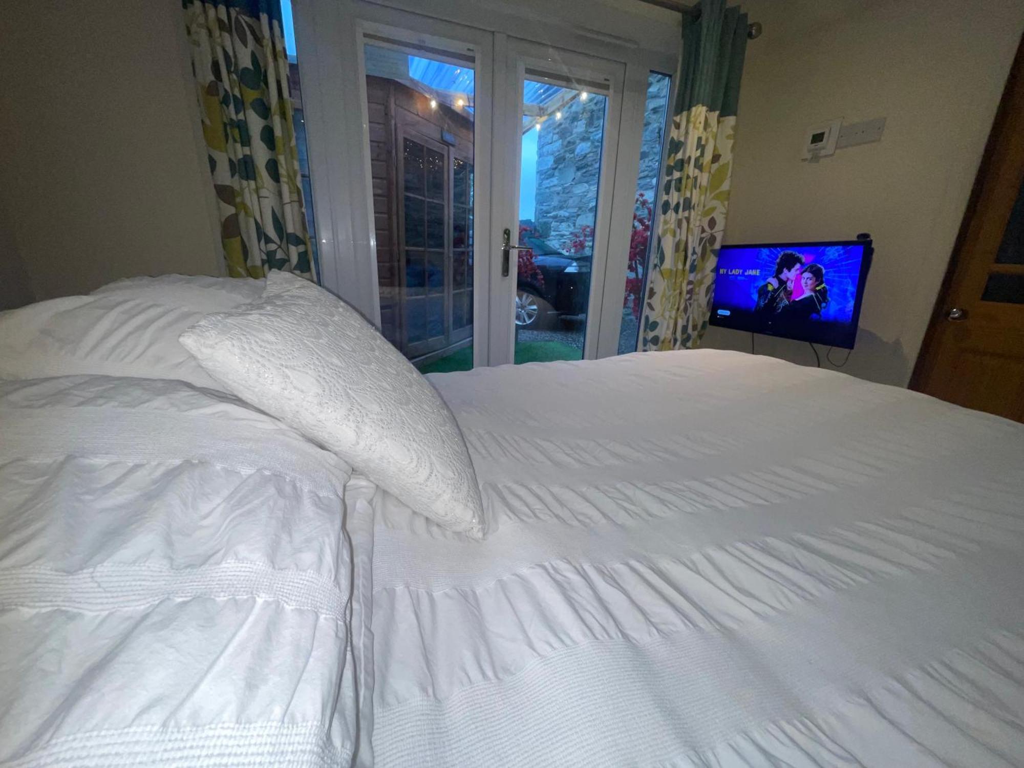 Zip Cottage Sleeps 2-3 Climb Snowdon Zip World Tanygrisiau Exteriör bild